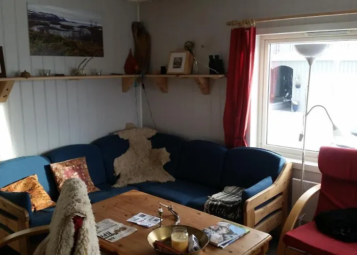 Blue House I At The End Of The World Apartamento Mehamn